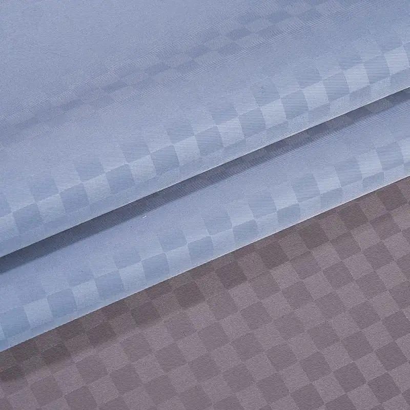 Hvad er den seneste udvikling inden for den kombinerede polyesterstofindustri med hensyn til teknologisk innovation?
